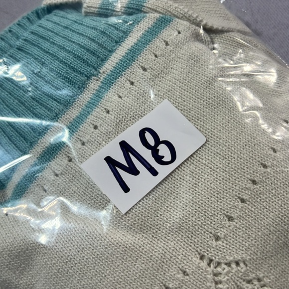 BP v neck cropped sweater size XS - Picture 7 of 7